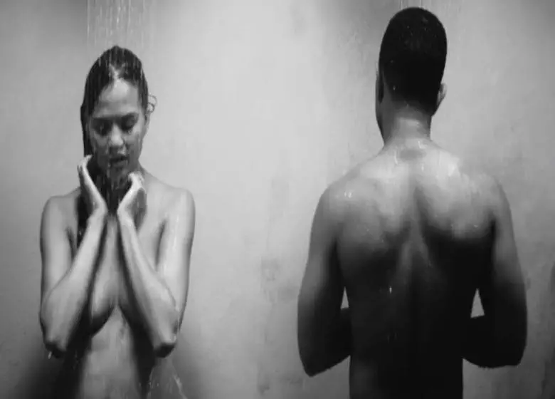Video: @JohnLegend » All Of Me [Starring @ChrissyTeigen]
