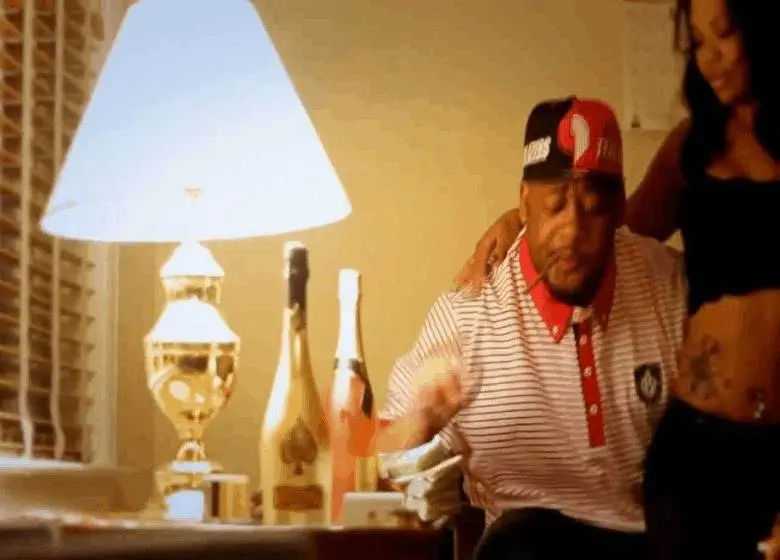 Video: Aroc (@EverybodyWorkin) » O.M.E.G.A. (I'm Finished) [Dir. @KrenshawThuggn]