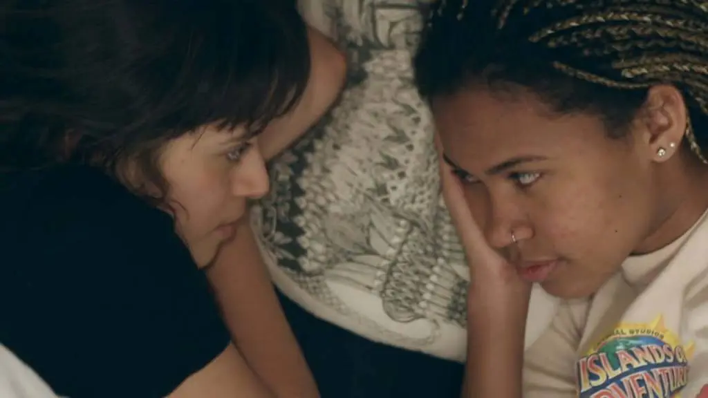 Video: @AmandlaStenberg Presents Blue Girls Burn Fast [Short Film]