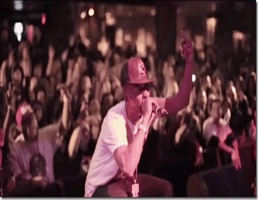 Video: Behind The Scenes Footage Of @GillieDaKid On #GetLoudTour
