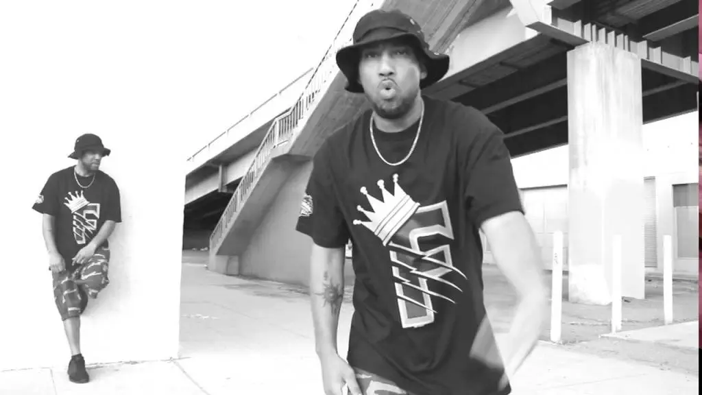 Gun3jkqrb9u