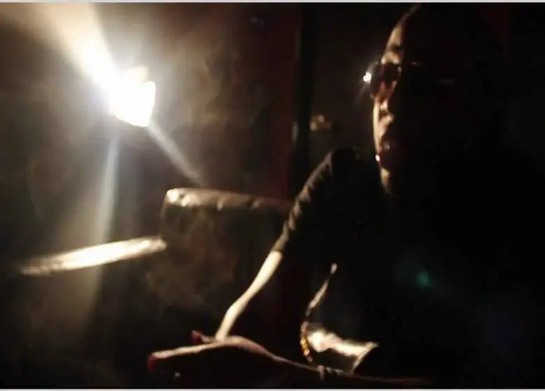 Video: Young Dizzy (@YoungDizzy1) » Hold Me Down [@ClassyBadBitchC @ZRokk @PhotoBTookThat]