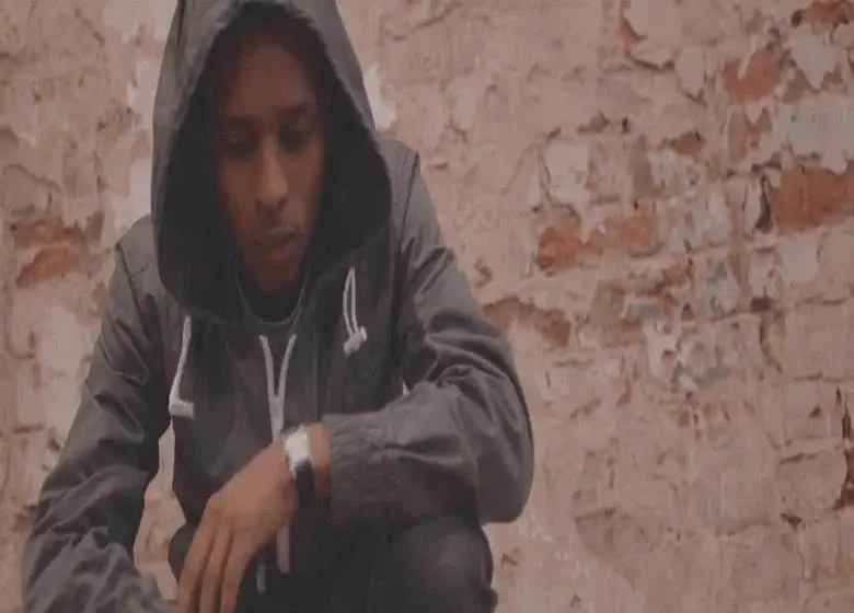 Video: Hollywood FLOSS (@HWFloss) » #Underdog