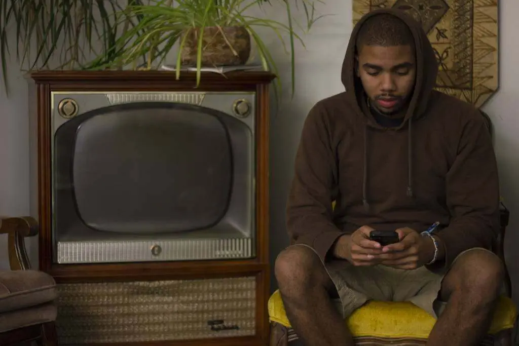 Editorial: @VannDigital Interviews King Space (@PrinceLouisXVI)