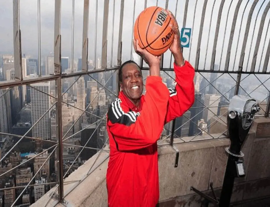 Editorial: Wilmington Post Office To Be Renamed After Meadowlark Lemon (@MeadowlarkL)