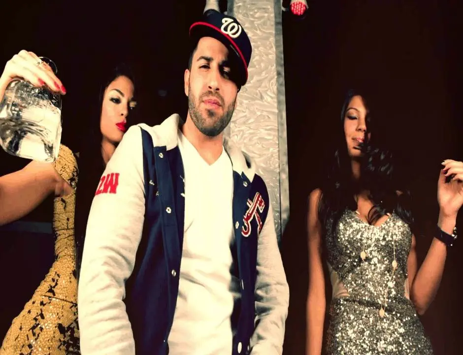 Video: Stephen Michael (@StephenMichael4) feat. Jadakiss (@TheRealKiss) » Hit Something