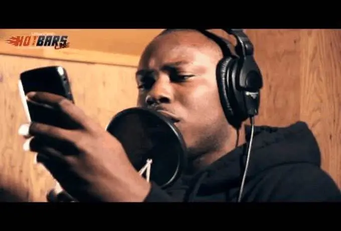 Jay Moezart, Benjamin Ad, Doller, Adz, & Shallow on Hot Bars Live
