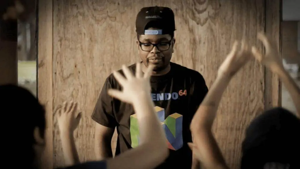 Knowledge Nick (@KDotNick) - Give It Up [Video]