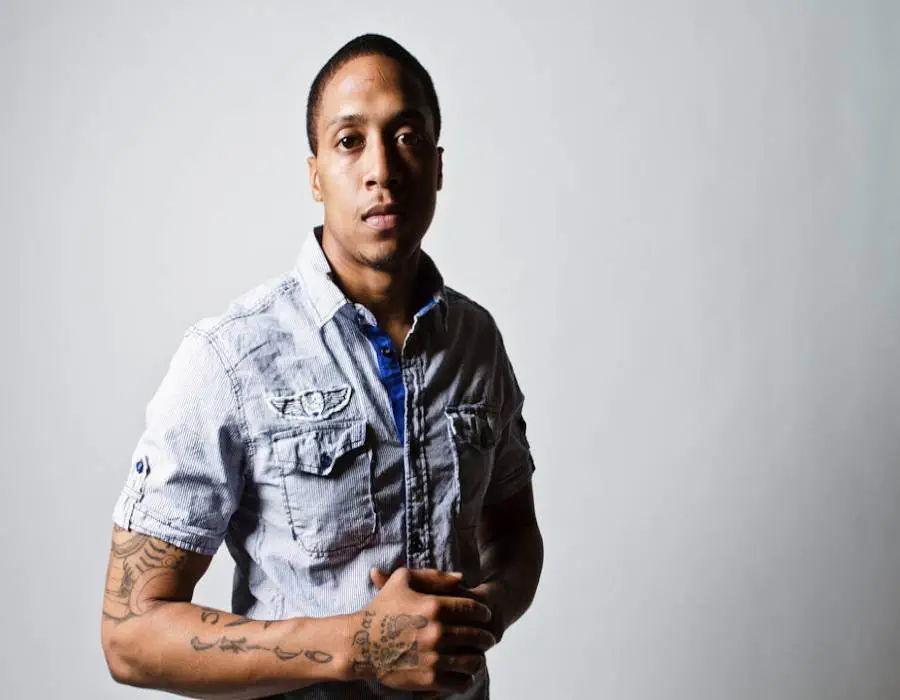 @ChicRaw » Power (Prod. @Artiphacts) [Audio]