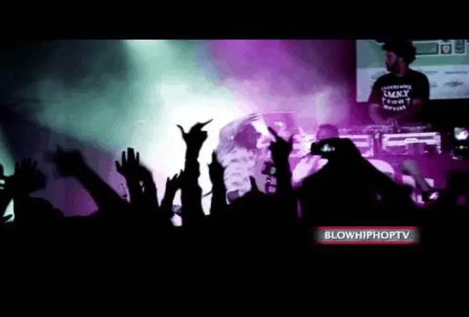 @KendrickLamar » M.A.A.D. City (Live) [Dir. @BlowHipHopTV]