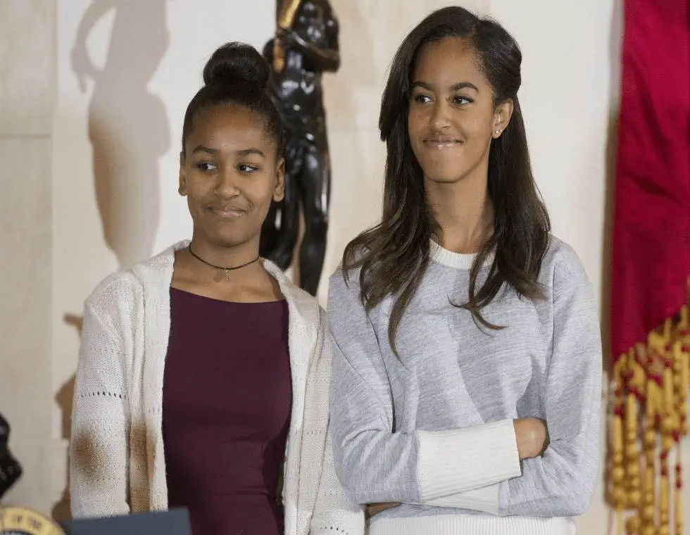 Video: #SashaObama & #MaliaObama Elevate The Image Of Black Girls