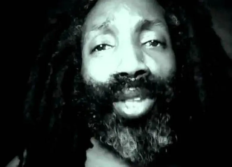 Video: Lil Dee aka @RapMonster » Tell Me